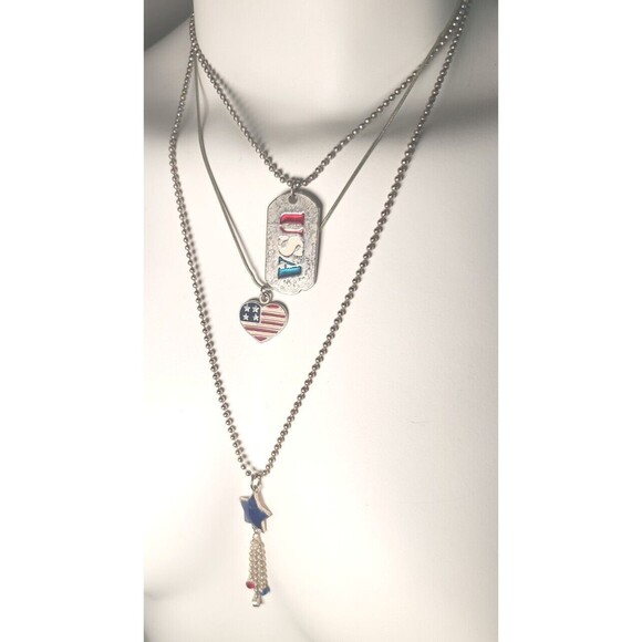 Vintage Lot of 3 Red White Blue Silvertone Patriotic Necklaces Stars Stripes - Picture 1 of 8